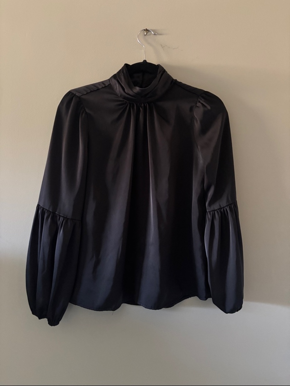 CeCe Black Satin High-Neck Balloon-Sleeve Blouse